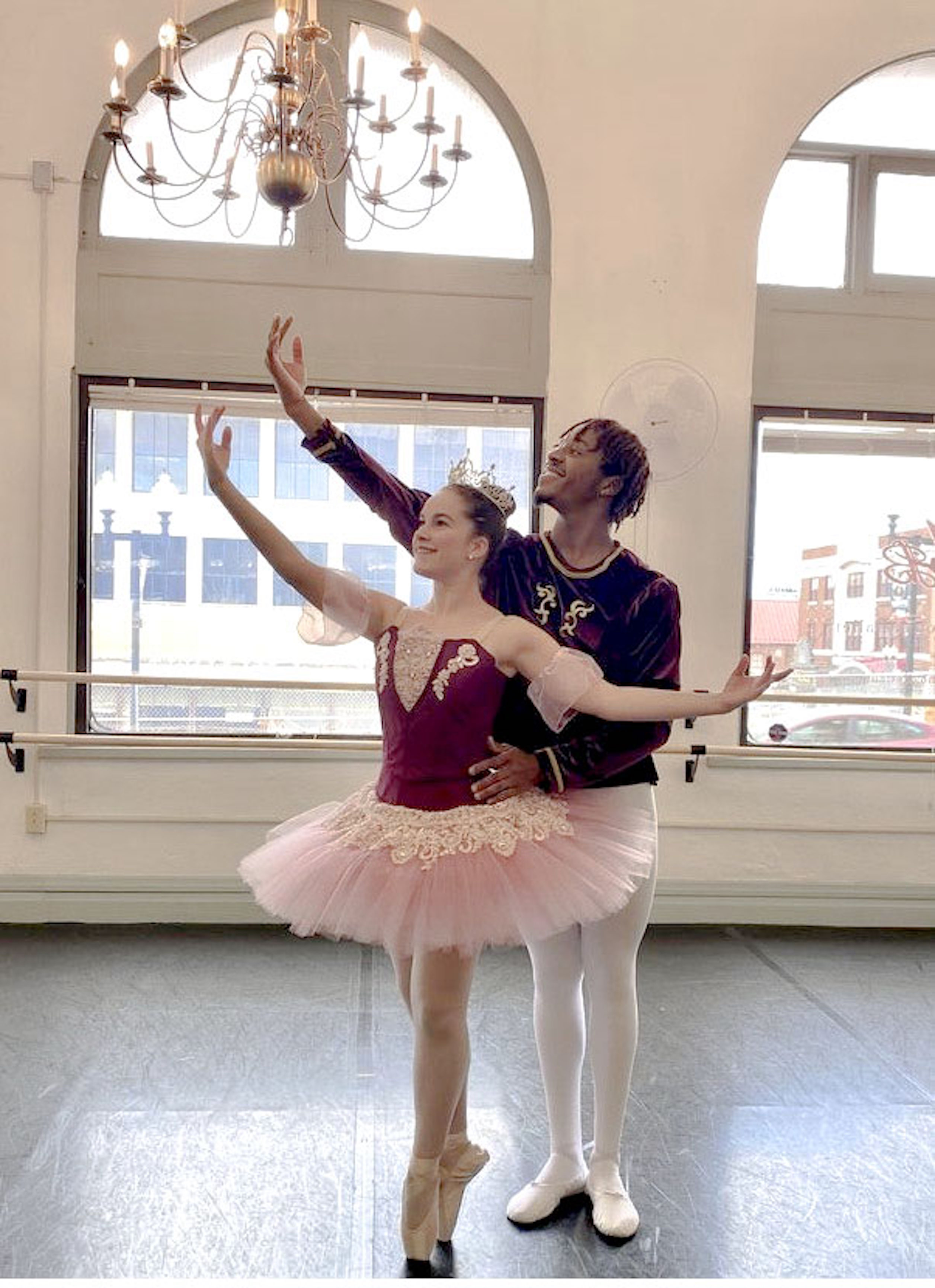 Stroll Magazine Lago de Vita, Timbercrest, GlennAire and nearby