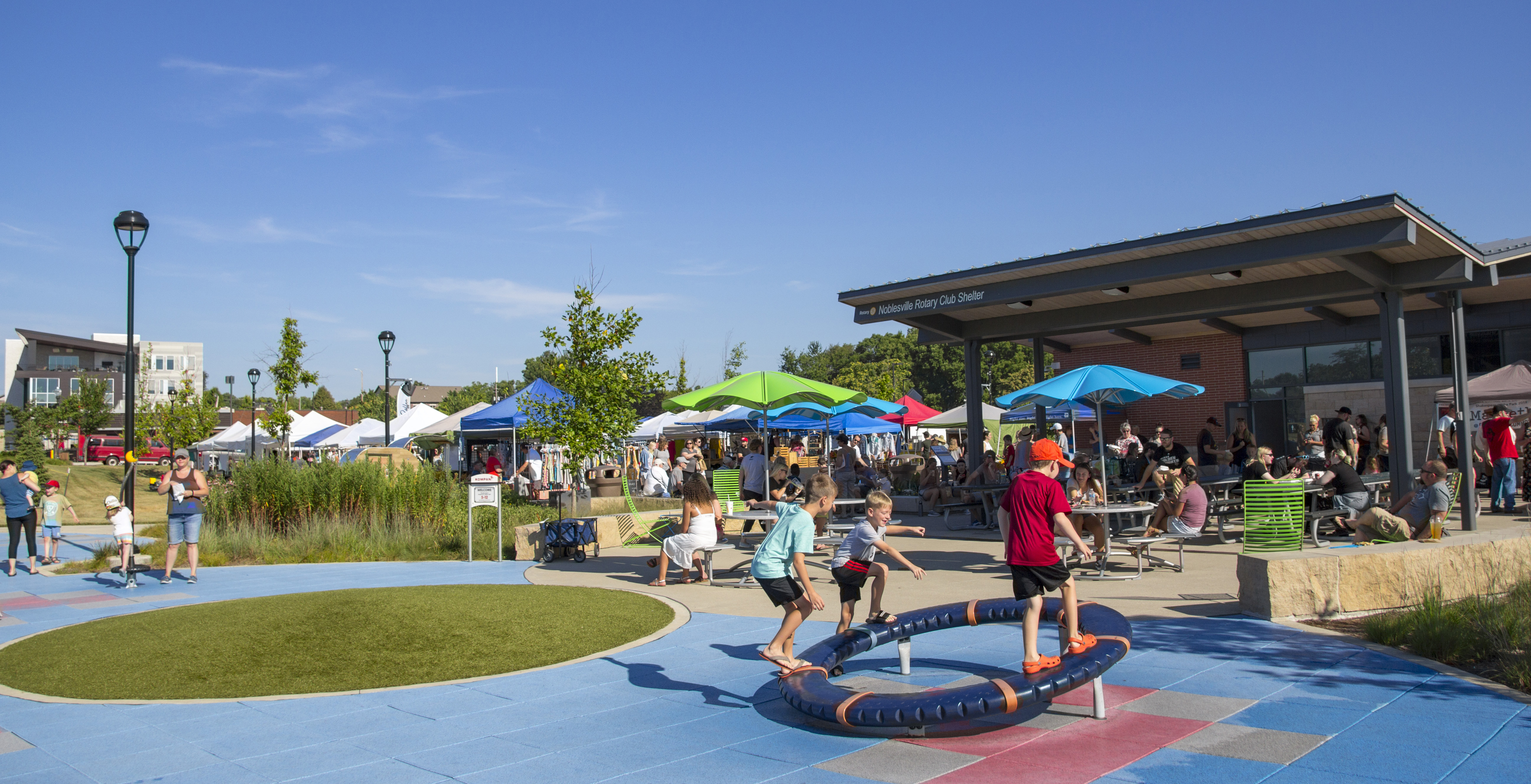 Federal Hill Commons Park in Noblesville  is home to the Noblesville Farmers Market!