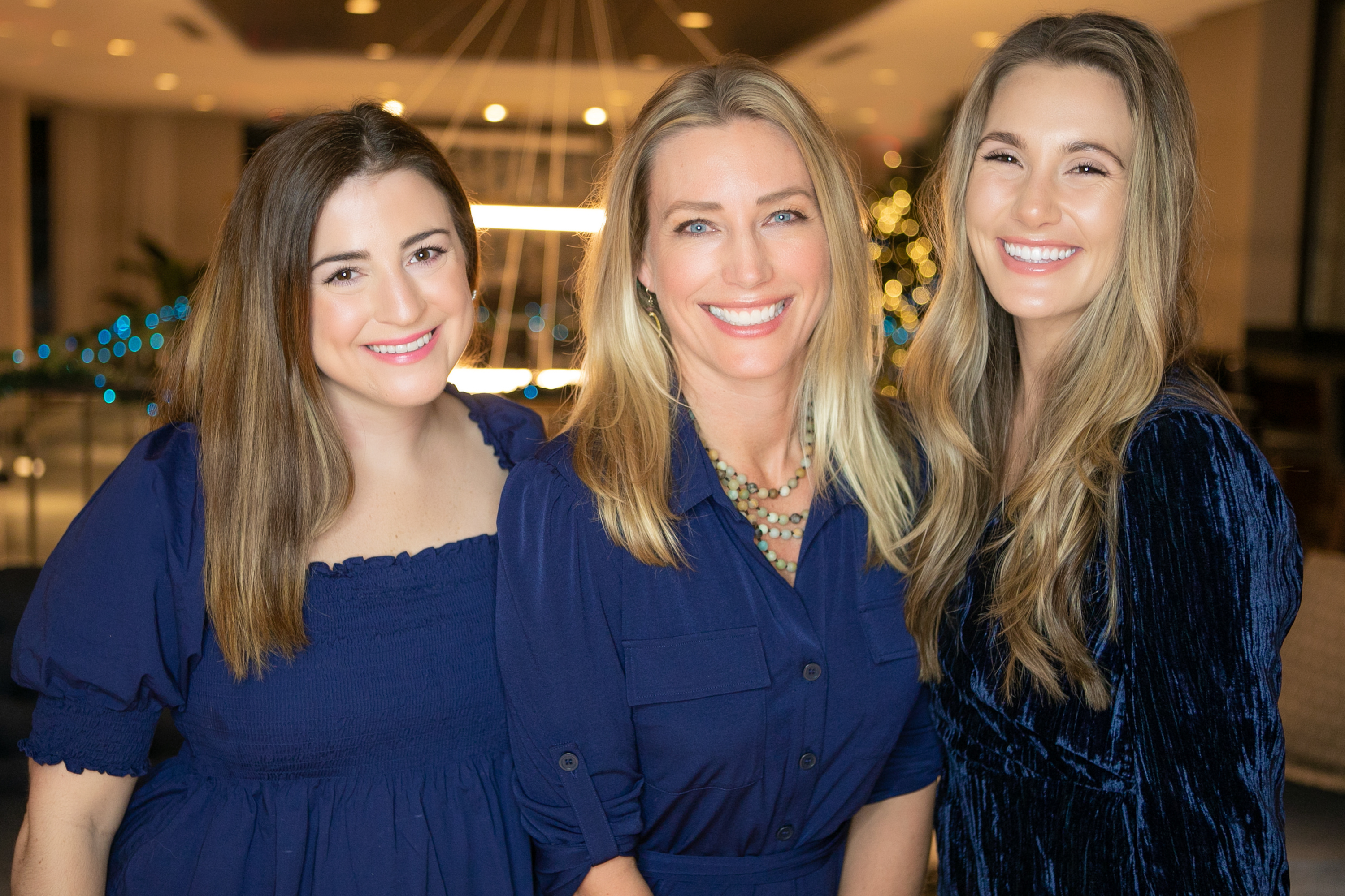 Dr Alexa Williamson (left) Kari, and Dr Shauna Fletcher (right)