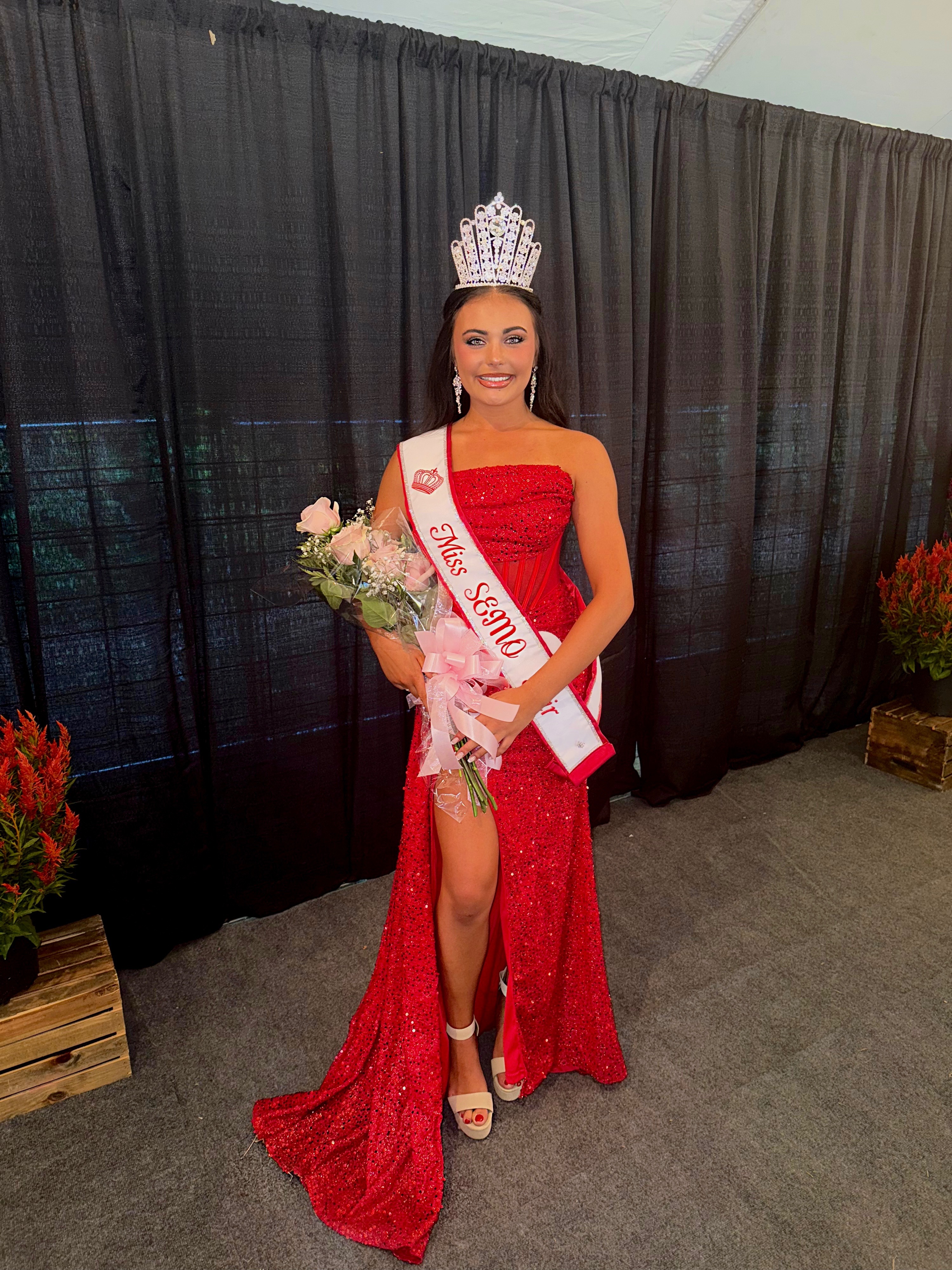 Congratulations to Rachel Saferite (Wildhorse) who competed in her first ever pageant and was crowned Miss Southeast Missouri Fair Queen 2025! Rachel is currently a sophomore at Southeast Missouri State University in the honors program pursuing a degree in organizational communications & Spanish.