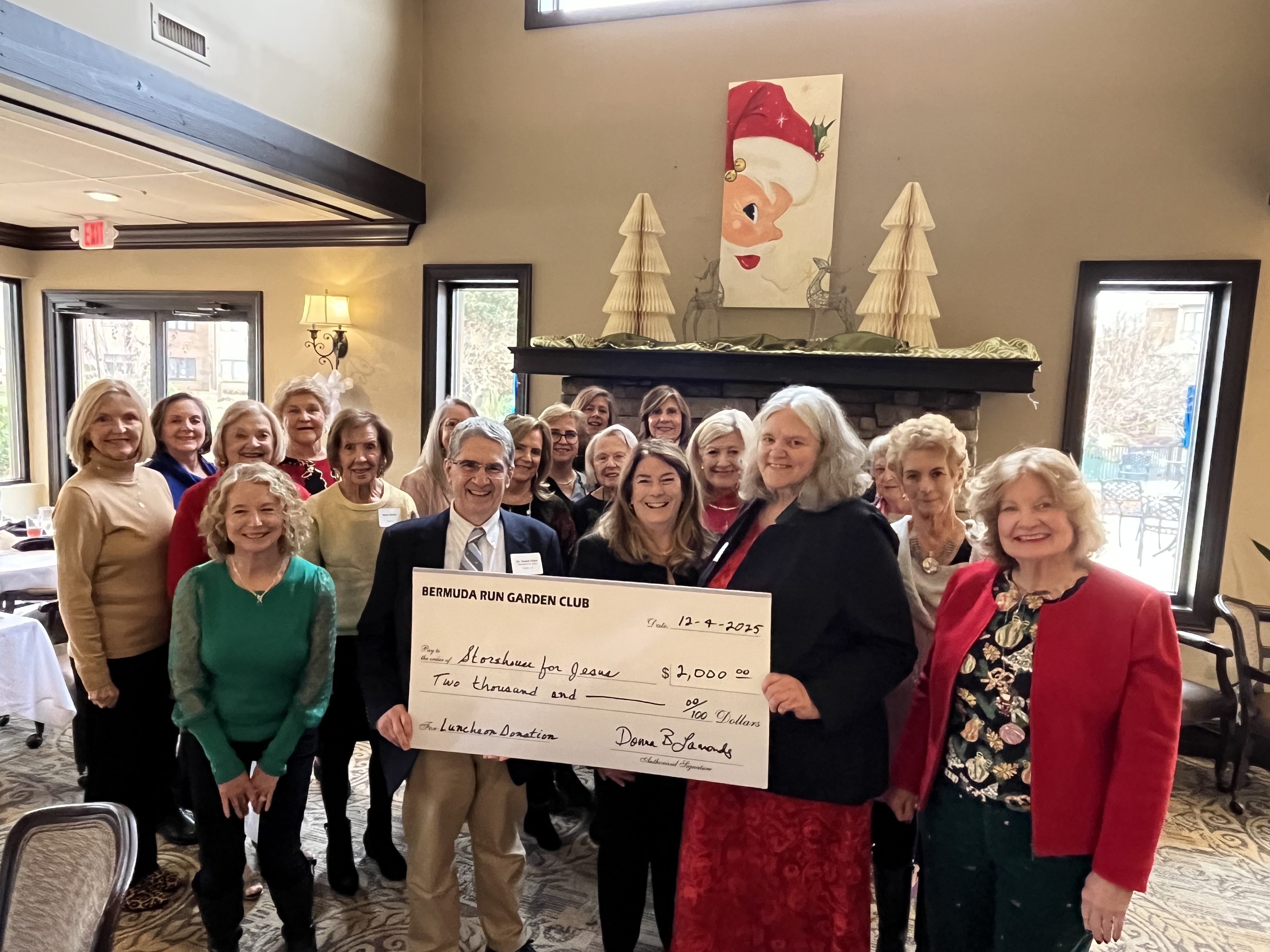 Gaye Orsini, Cindy O’Hagan, Carol Quinn, Keri Lard, Marie Labaroski, Betty Sheek, Jenny Spencer, Peggy Schuppert, Danuta Olejarczyk, Shelby, Nichols, Beverly Lyons, PJ Guerra, Luanne Taylor, Alice Bostrom, Beth Wright, Karen Cohn. Dr. David Cilne and Marie Collins