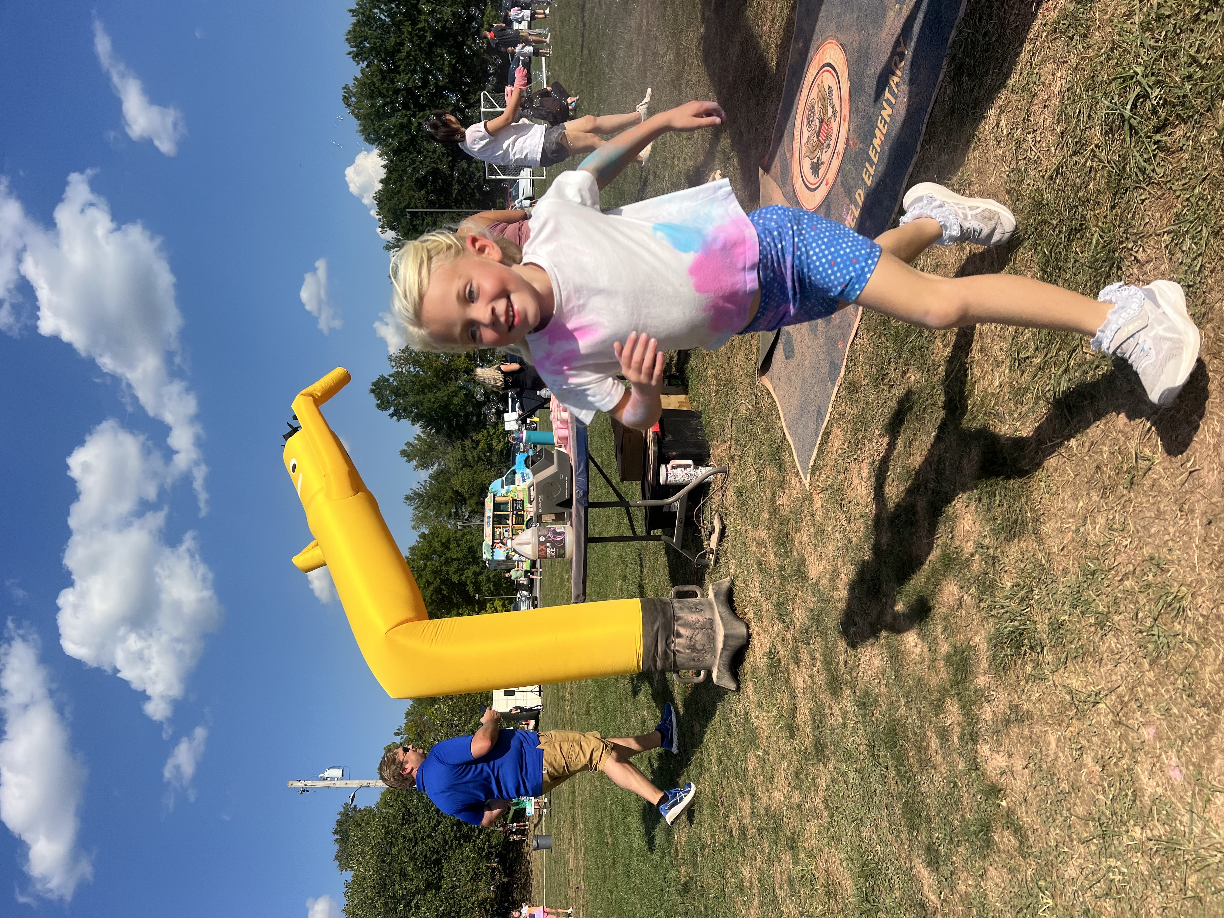 Beckett Singer (Wildhorse) - Color Run at CES