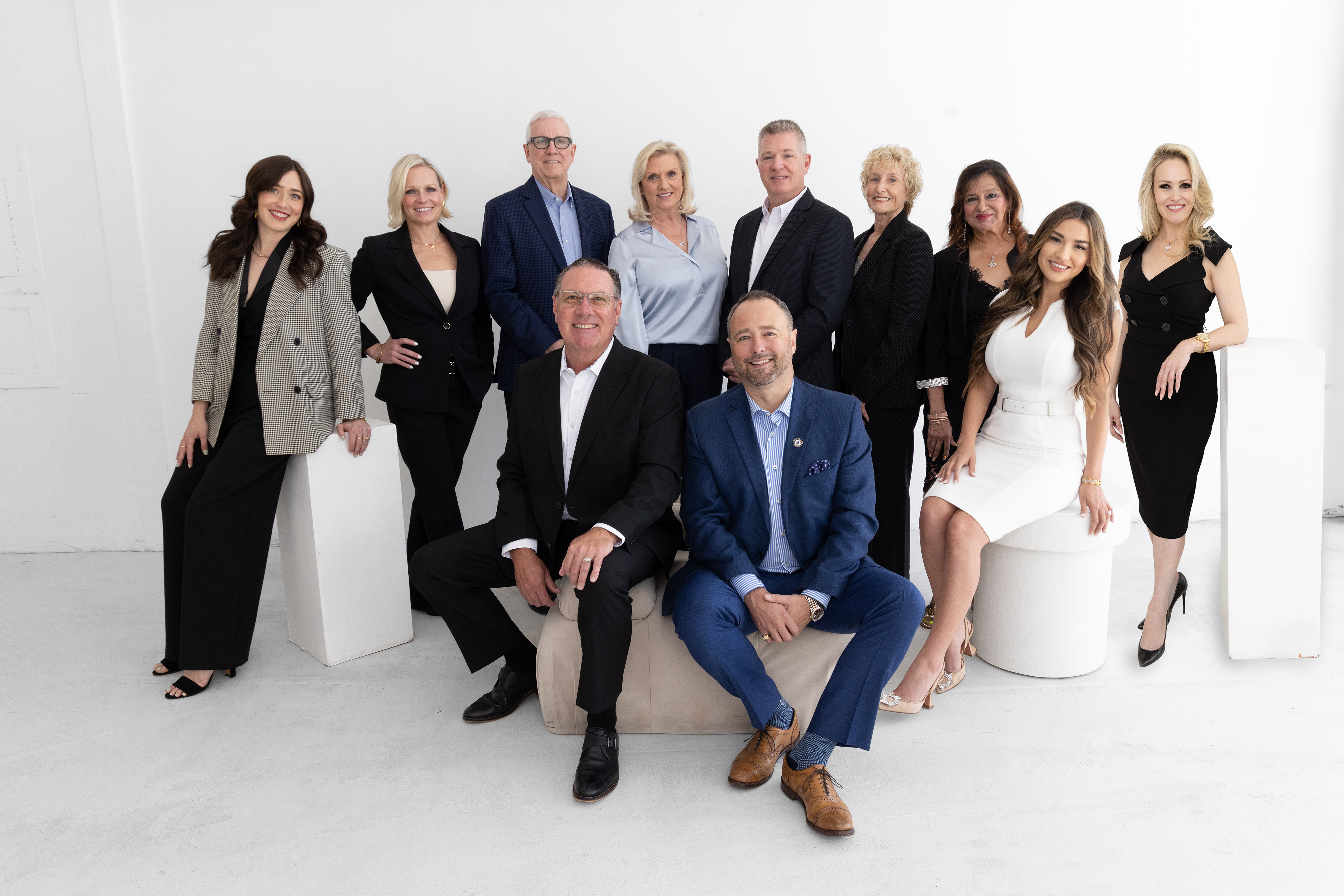 Front row: Jeff Bussman, Adam Belter; Back row: Mallory Belter, Tami Workman, Greg Holland, Sheri Anthes, Brian Tuttle, Gail Malouf, Shetal Mehta Marissa Aceves, Spring Bunting