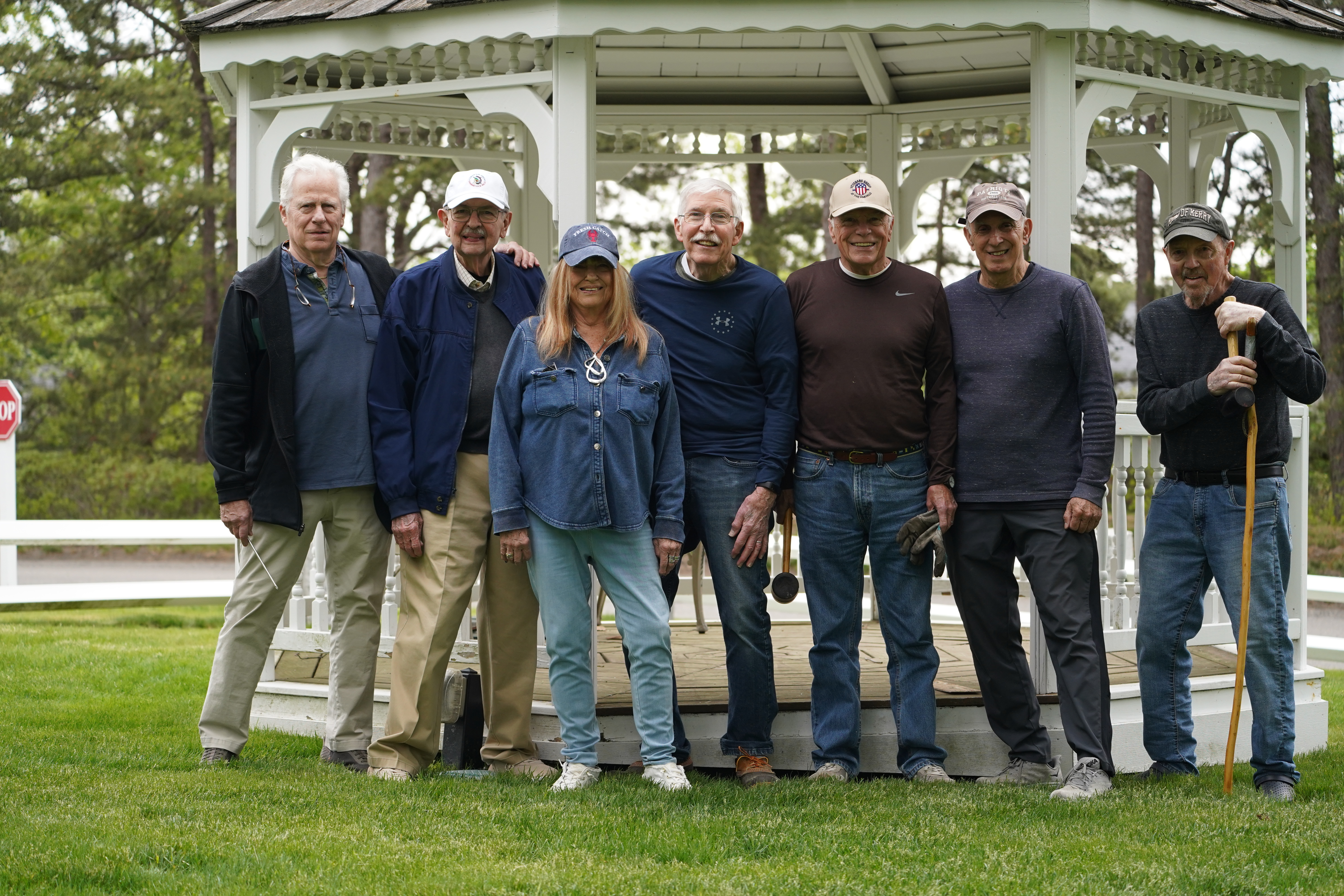 Volunteers, left to right: Bruce Berridge John Bott Mary Orech Phil Cunningham Howard Kendal Bart Madruga Neil Hermann   Not Shown: Dana and Bob Cashin