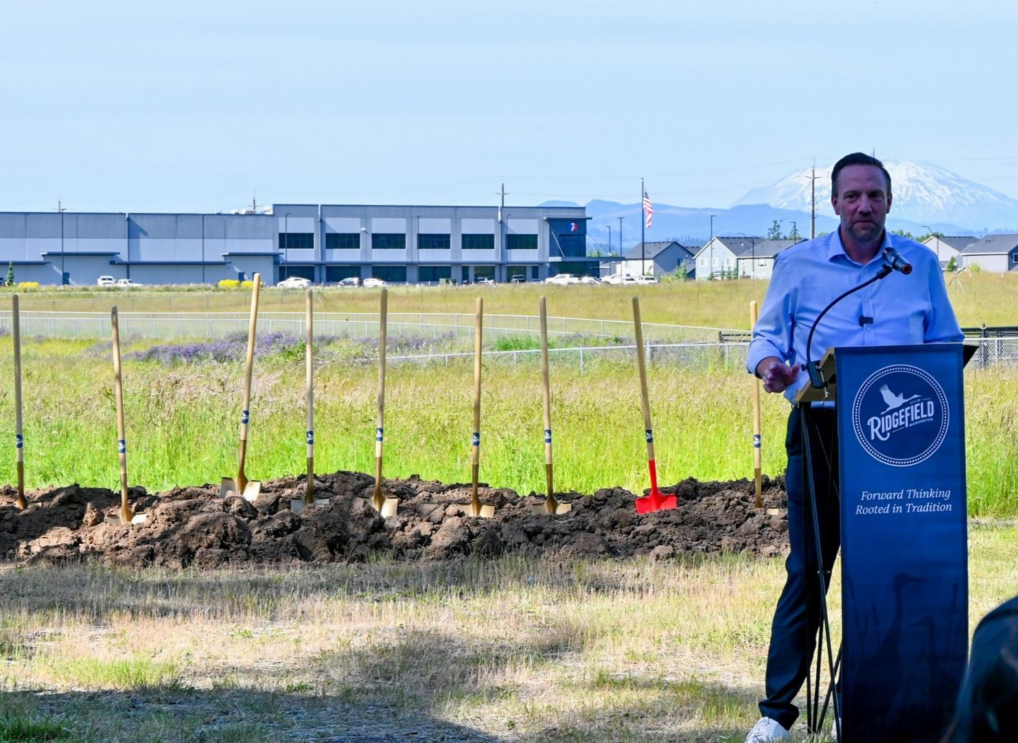 Mayor Matt Cole addresses attendees during the groundbreaking ceremony for the Eastside Elevated Water Reservoir.