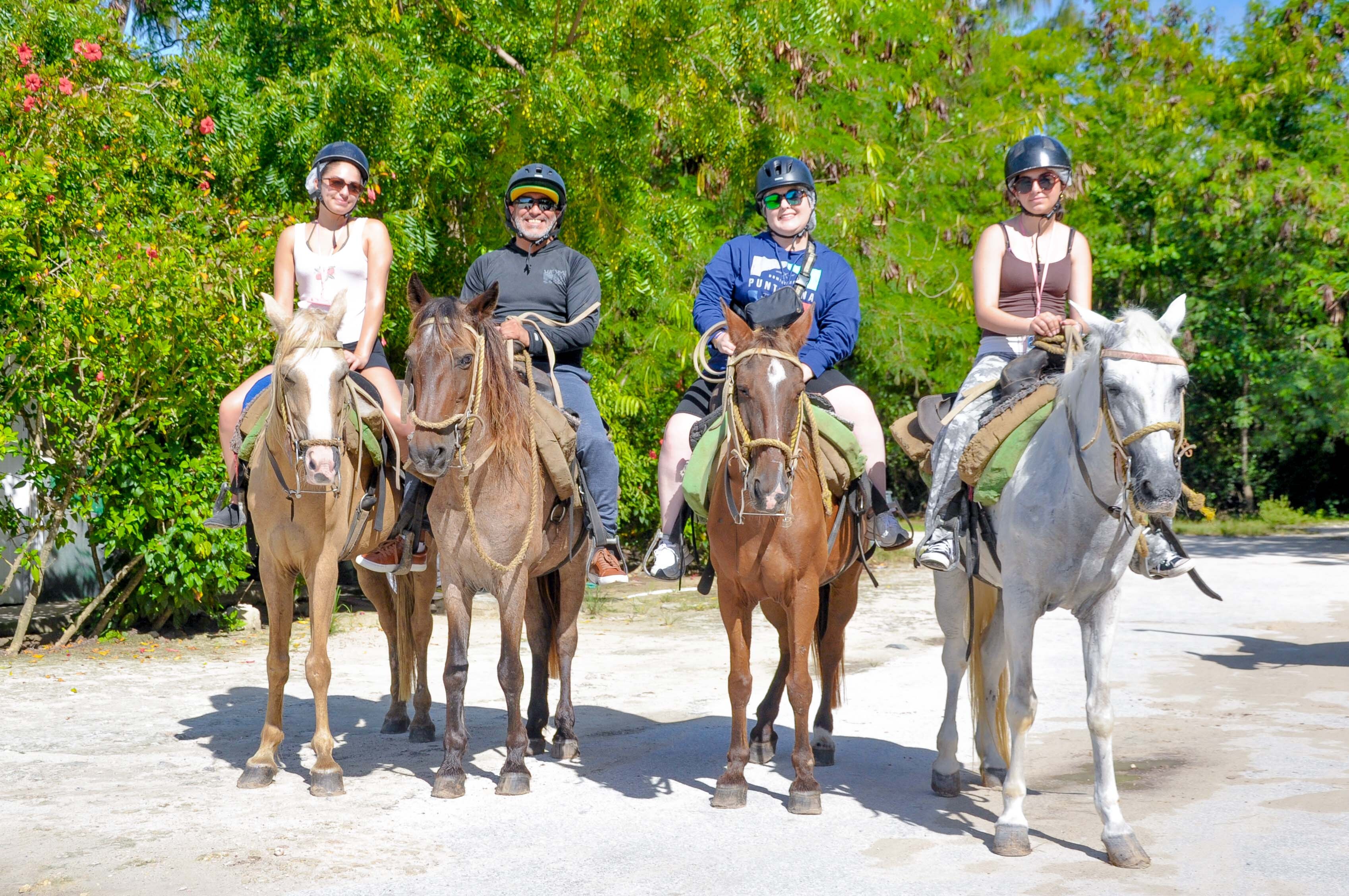 Patricia and family in the Dominican Republic