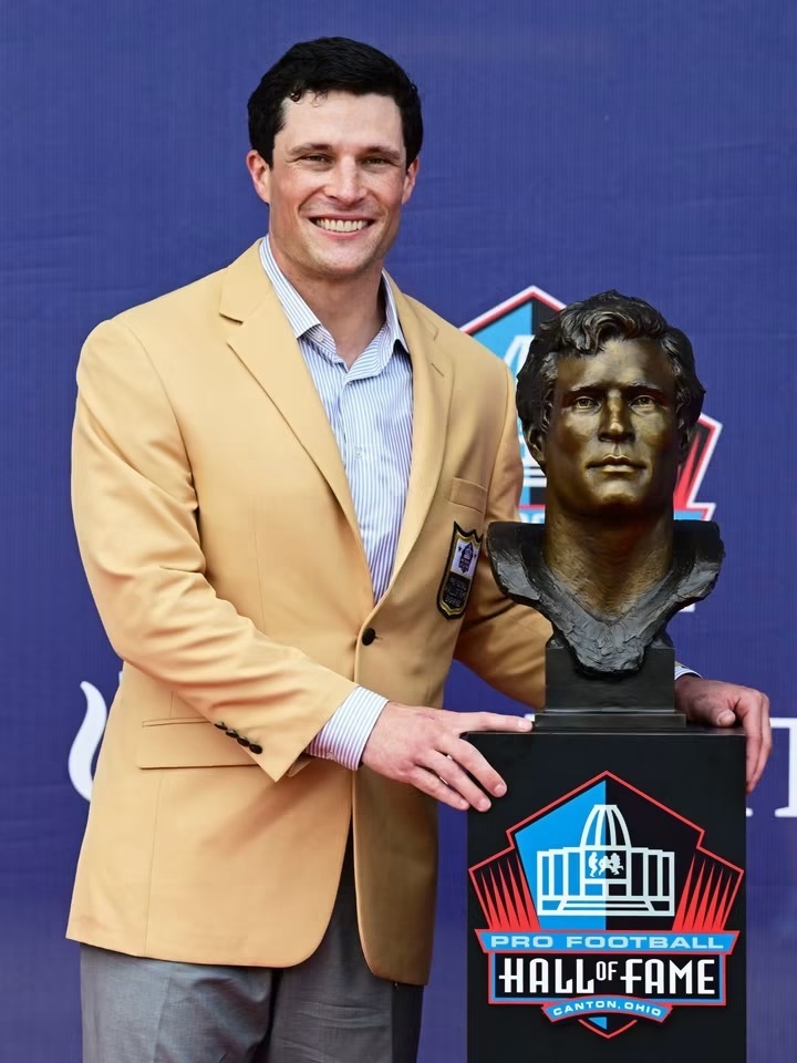 Luke Kuechly